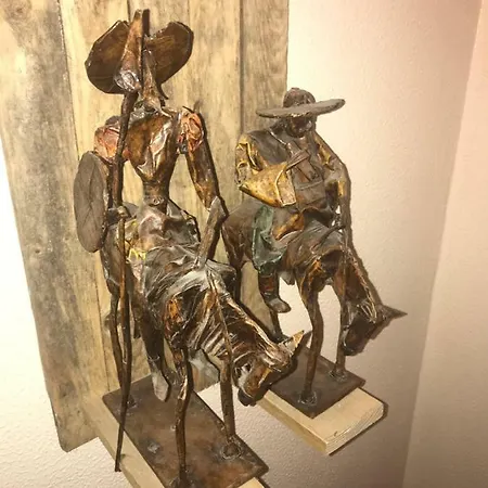 Dom Quixote Turisticos 公寓 *